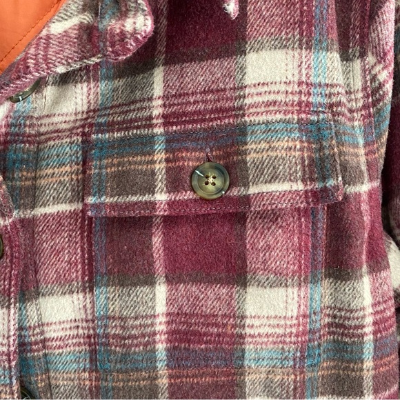 Sundance Shacket/Jacket Woman's Size PS, Burgundy Button Up plaid - Picture 5 of 9